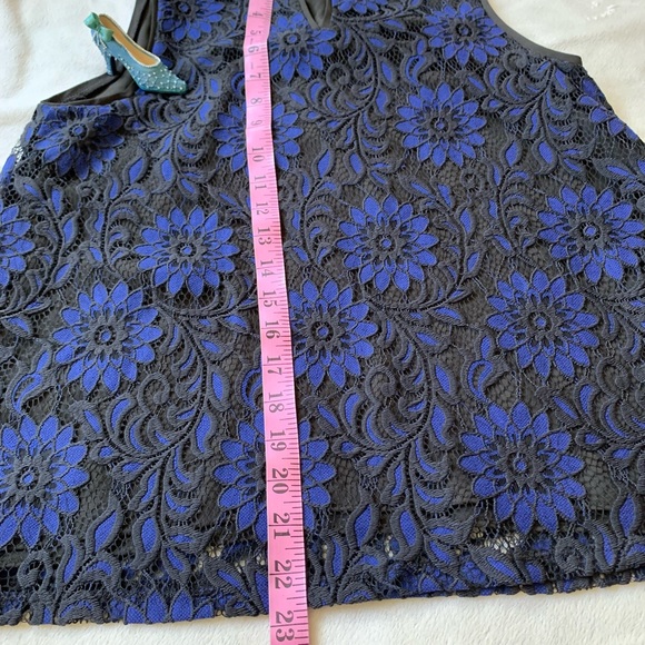 ANN TAYLOR royal blue crocheted sleeveless swing top with lining NWT size Small - Picture 10 of 11